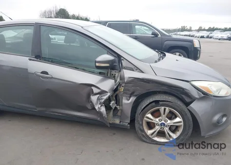 2014 Ford Focus Se z USA, uszkodzony, nr VIN 1FADP3F29EL268953
